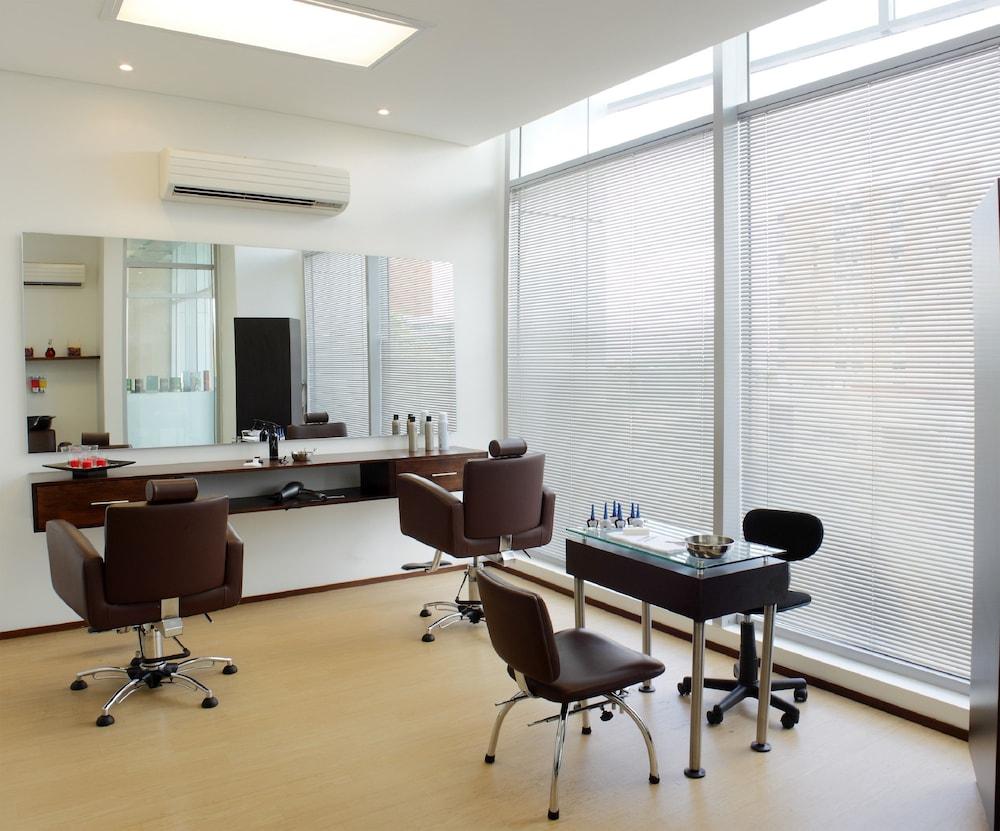 Estelar Alto Prado Barranquilla  Eksteriør billede A salon in Mexico City