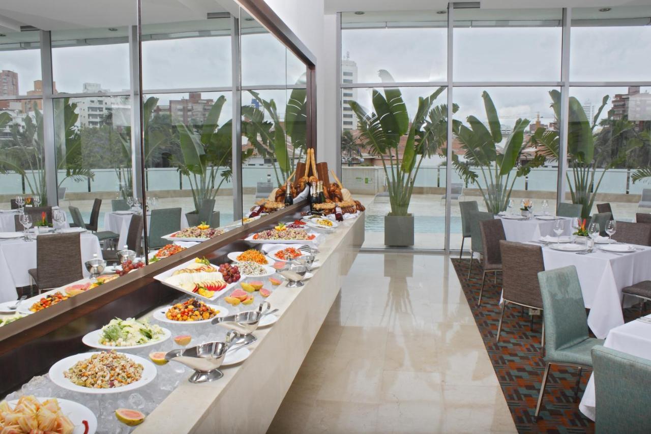 Estelar Alto Prado Barranquilla  Eksteriør billede Buffet at the Hilton Tel Aviv