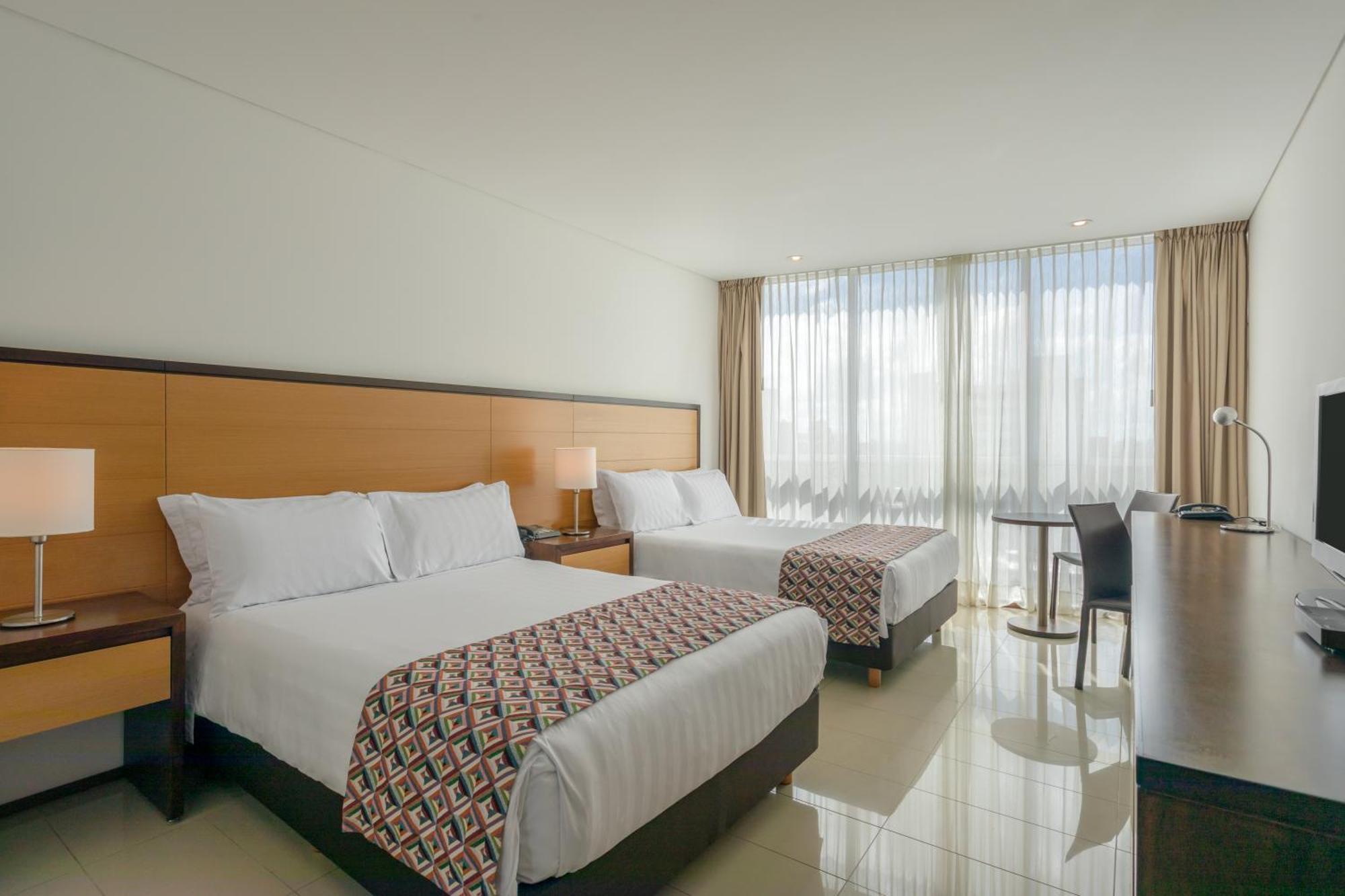 Estelar Alto Prado Barranquilla  Eksteriør billede A room at the hotel